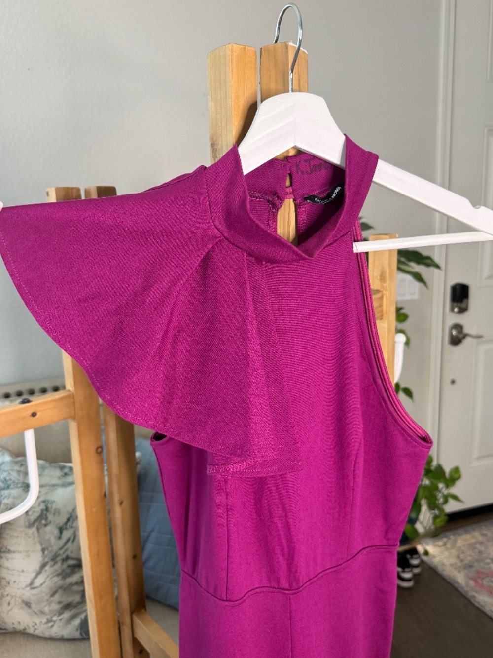 Fashion Nova Magenta One Shoulder Wide Leg Jumpsuit Size 4